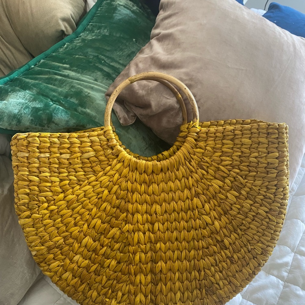 Anthropologie straw bag/beach bag